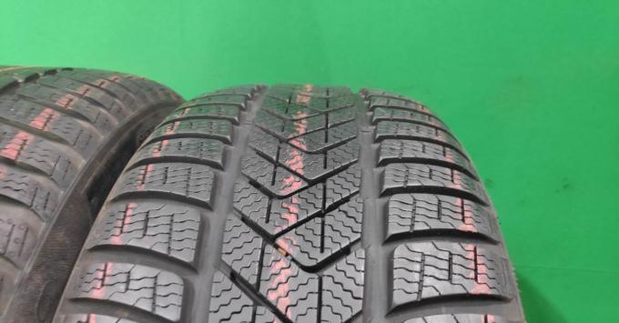 Pirelli Scorpion Winter 235/50 R19 99H