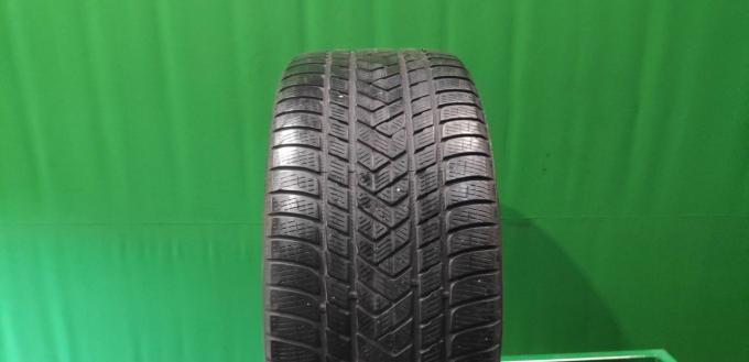 Pirelli Scorpion Winter 295/40 R21 111V