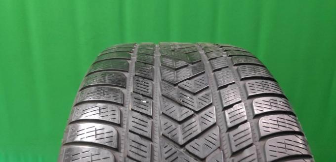 Pirelli Scorpion Winter 295/40 R21 111V