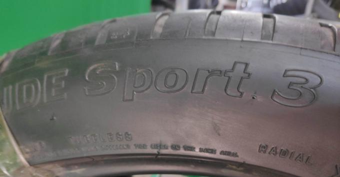 Michelin Latitude Sport 3 295/35 R21 106Y