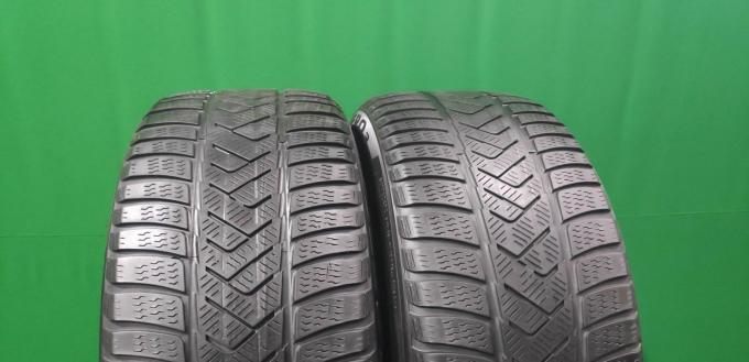 Pirelli Winter Sottozero 3 235/45 R18