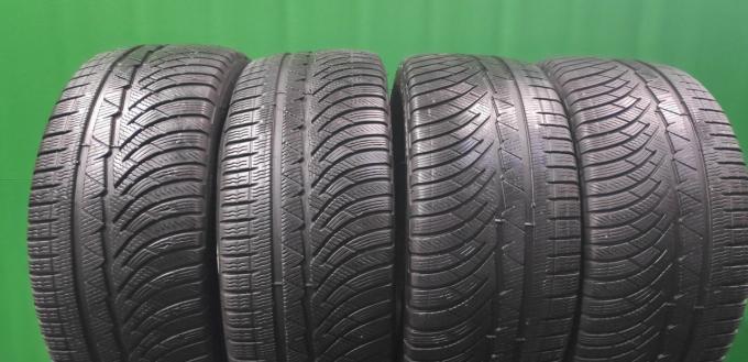 Michelin Pilot Alpin PA4 225/40 R18