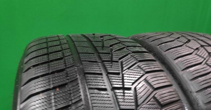 Hankook Winter I'Cept Evo2 W320 285/30 R22 101W