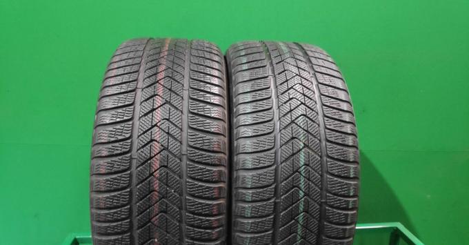 Pirelli Scorpion Winter RFT 275/40 R21 107V