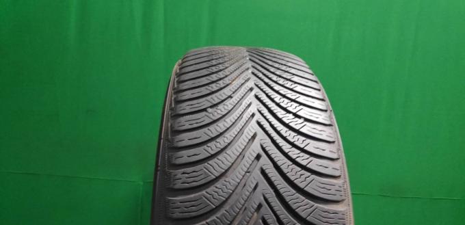 Michelin Alpin 5 215/60 R16