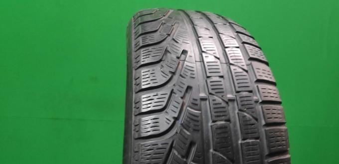 Pirelli Winter Sottozero 210 Serie II 235/55 R17