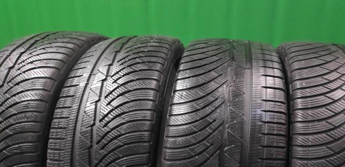 Michelin Pilot Alpin PA4 225/40 R18 98W