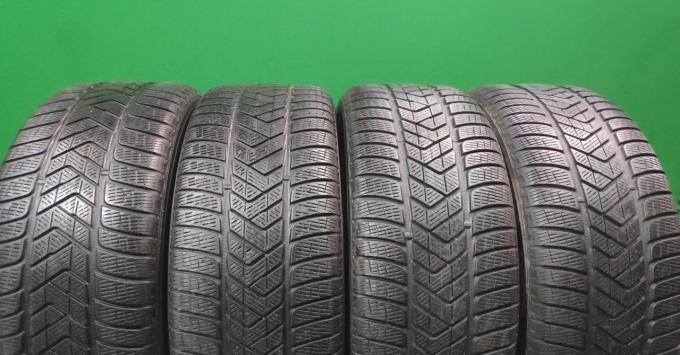 Pirelli Scorpion Winter 255/55 R19 111V