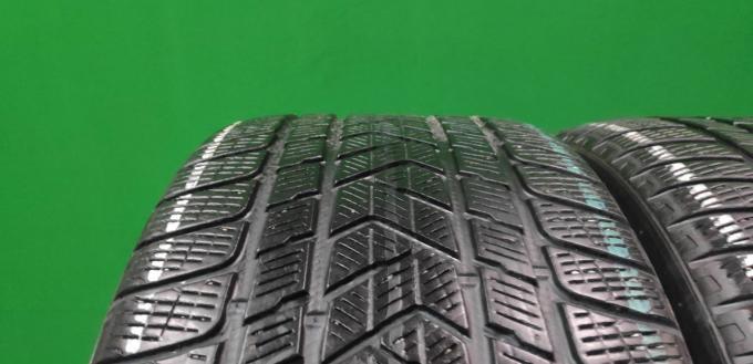 Pirelli Scorpion Winter 295/40 R21 111V