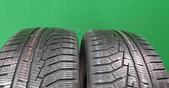 Hankook Winter I'Cept Evo2 W320A SUV 235/50 R19 103V