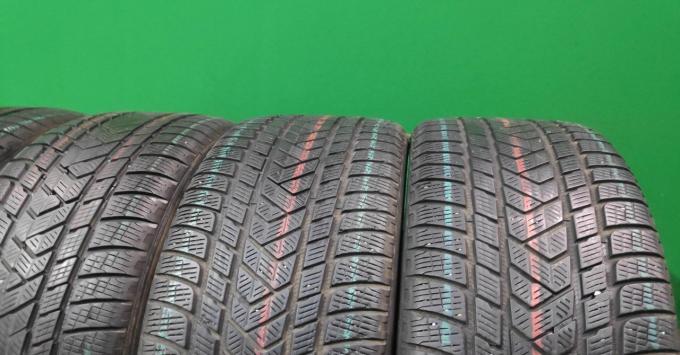 Pirelli Scorpion Winter 285/45 R21 113W