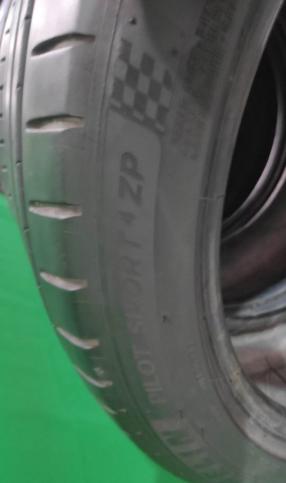 Michelin Pilot Sport 4 225/45 R18 95Y