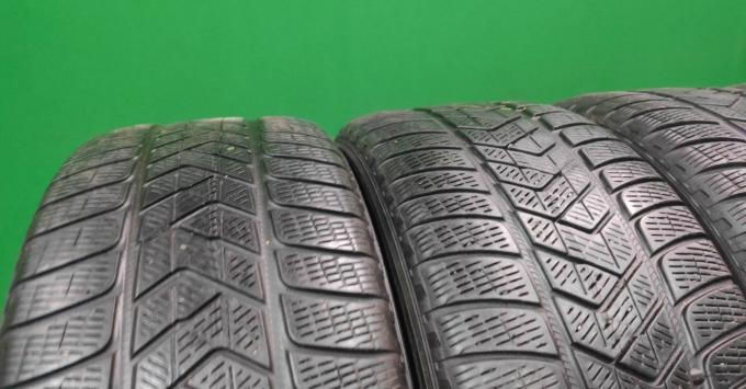 Pirelli Scorpion Winter 255/55 R19 111V