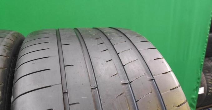 Goodyear Eagle F1 Asymmetric 3 305/30 R21 104Y