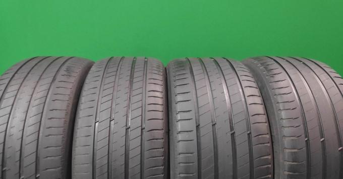 Michelin Latitude Sport 3 255/45 R20 и 285/40 R20 105Y