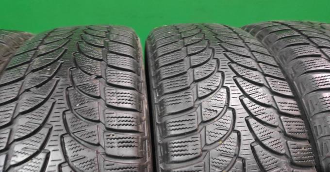 Bridgestone Blizzak LM-80 Evo 225/65 R17 102H