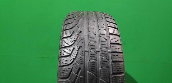 Pirelli Winter Sottozero 210 Serie II 235/55 R17