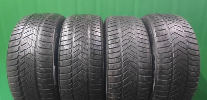 Pirelli Winter Sottozero 3 255/45 R19 104V