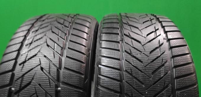 Vredestein Wintrac Xtreme 275/35 R19