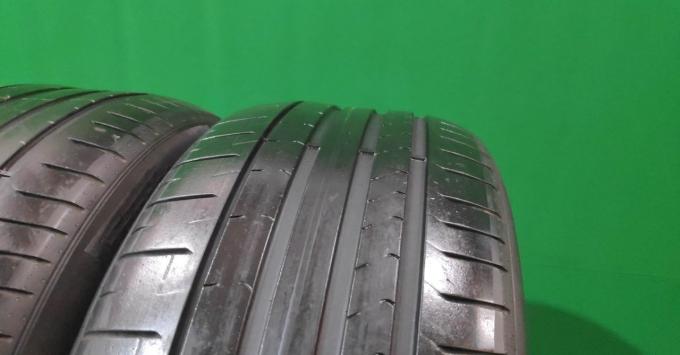 Pirelli P Zero PZ4 245/45 R19 102Y