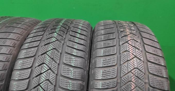 Pirelli Winter Sottozero 3 245/45 R18 100V