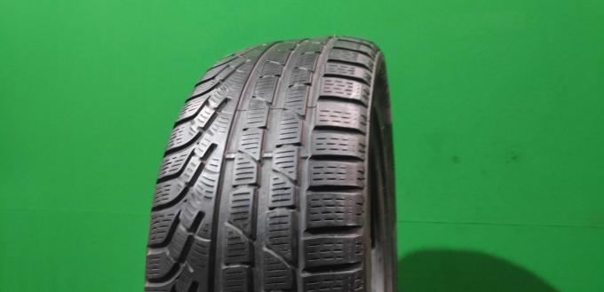 Pirelli Winter Sottozero 210 Serie II 235/55 R17