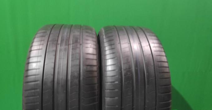 Pirelli P Zero PZ4 305/40 R20 112Y