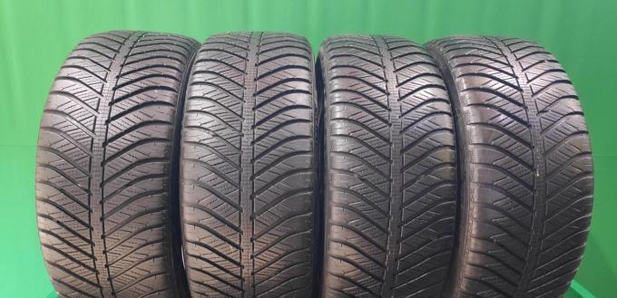 Goodyear Vector 4Seasons 225/45 R18 91H