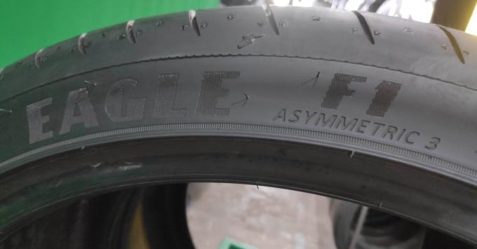 Goodyear Eagle F1 Asymmetric 3 305/30 R21 104Y