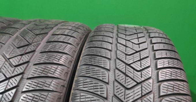 Pirelli Scorpion Winter 255/55 R19 111V