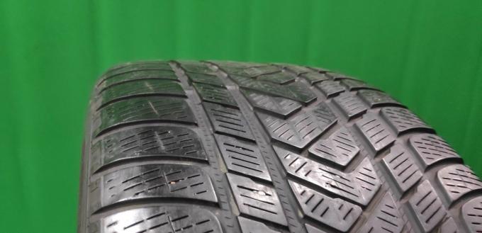 Pirelli Scorpion Winter 295/40 R21 111V