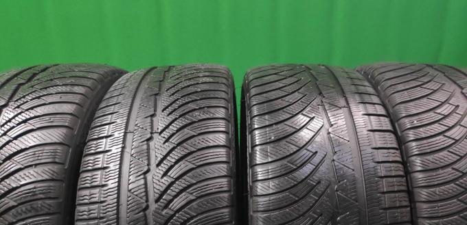 Michelin Pilot Alpin PA4 225/40 R18 98W