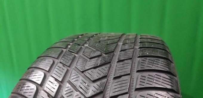 Pirelli Scorpion Winter 295/40 R21 111V