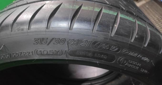 Michelin Pilot Sport Cup 2 315/30 R21 105Y