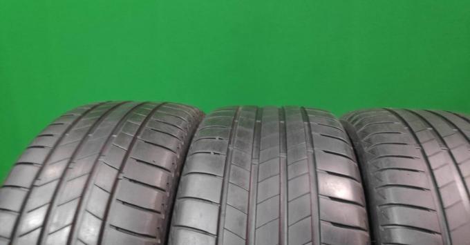 Bridgestone Turanza T005 255/45 R18 103H