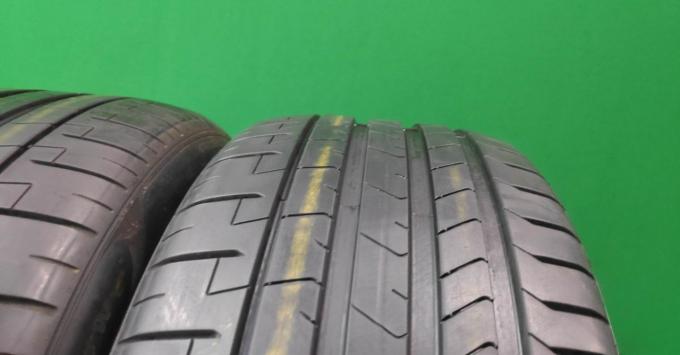 Pirelli P Zero PZ4 265/45 R21 104W