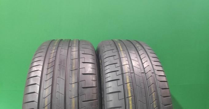 Pirelli P Zero PZ4 265/45 R21 104W