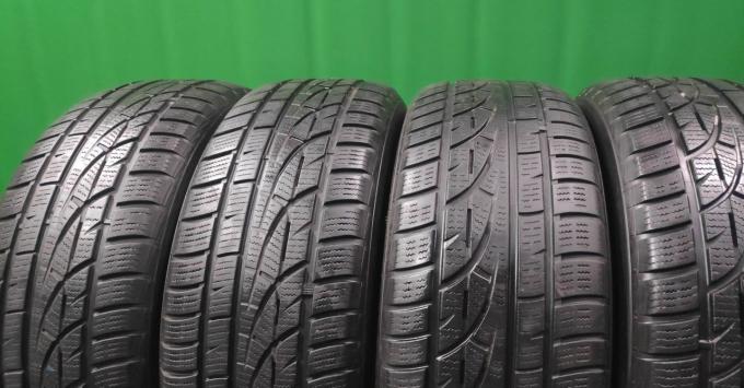 Hankook Winter I'Cept Evo2 W320A SUV 235/60 R18 103H