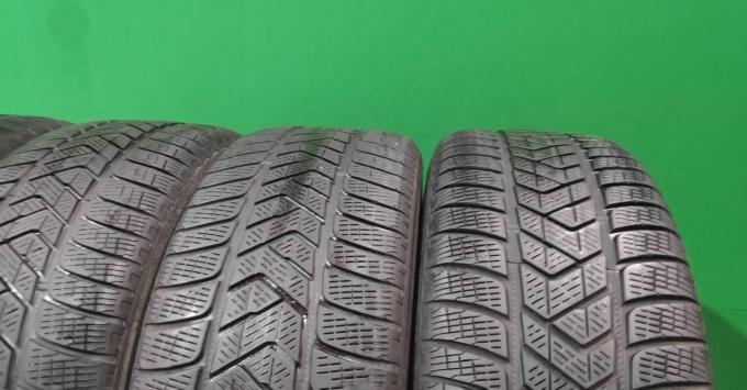 Pirelli Scorpion Winter 235/60 R18 107H