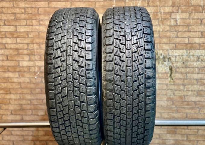 Hankook Dynapro I'Cept RW08 215/60 R17