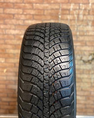 Kumho WinterCraft WP71 215/55 R17