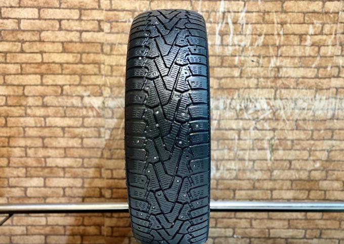 Pirelli Ice Zero 215/70 R16