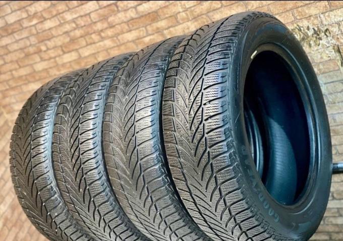 Goodyear UltraGrip Ice 2 185/60 R15