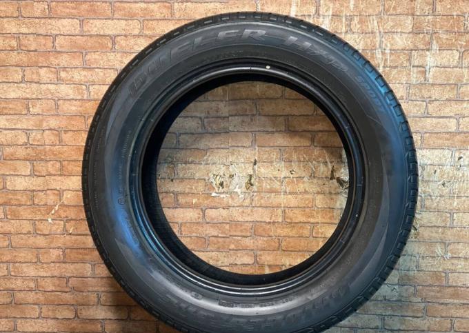 Bridgestone Dueler H/P Sport 235/55 R17