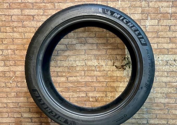 Michelin Pilot Sport 4 S 265/40 R20