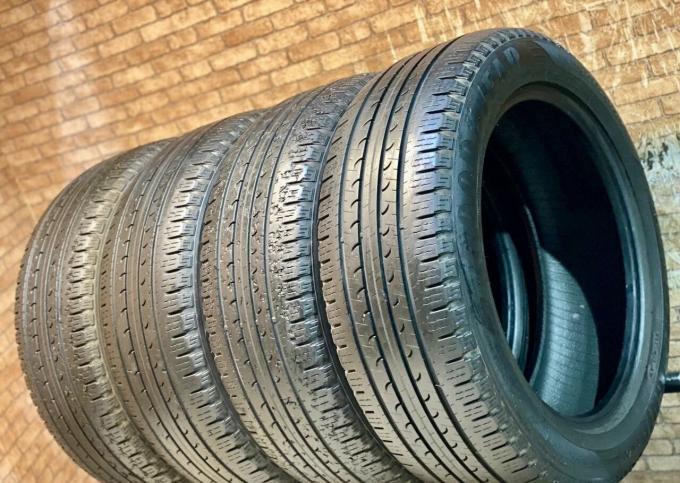 Goodyear EfficientGrip SUV 4x4 235/55 R19