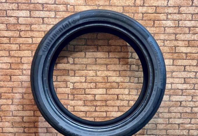 Continental ContiSportContact 5 255/40 R20