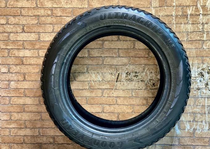 Goodyear Ultragrip Ice Arctic 205/55 R16