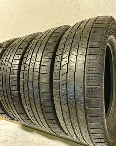 Pirelli Scorpion Ice&Snow 215/70 R16