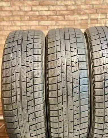 Yokohama Ice Guard Studless IG50 225/50 R17